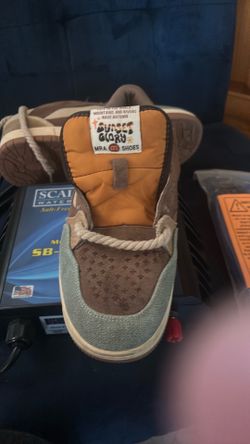 Men’s sneakers