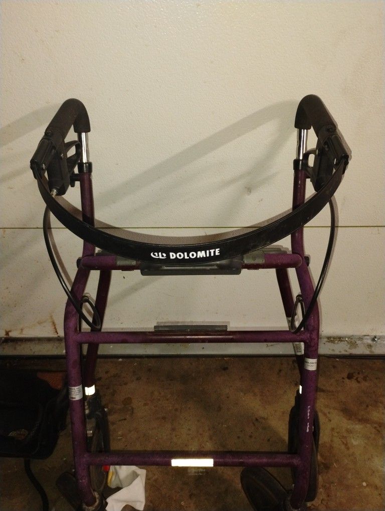 Dolomite Walker