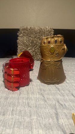 Thanos Infinite Gaunlets