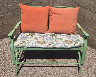 Outdoor Swing/Glider