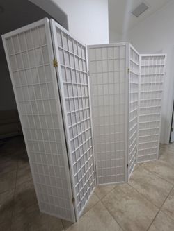 White 6 Panel Wood Room Divider