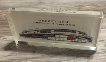 Chicago Cubs Wrigley Field 1988 First Game Night Souvenir Paperweight