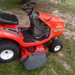 Kubota T1560 Auto Throttle With Cushion Ride Powered By Kawasaki