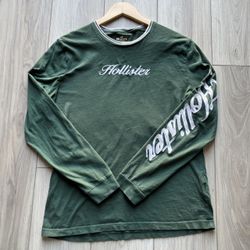Y2K Hollister Co. green long sleeve t-shirt