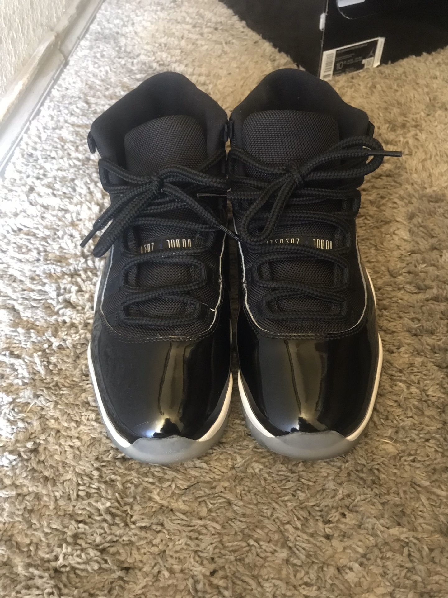 Jordan Retro 11’s Space Jams Size 9.5