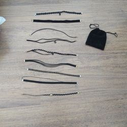 9 Chokers