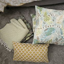 Throw Pillows, Blanket, Curtains Set