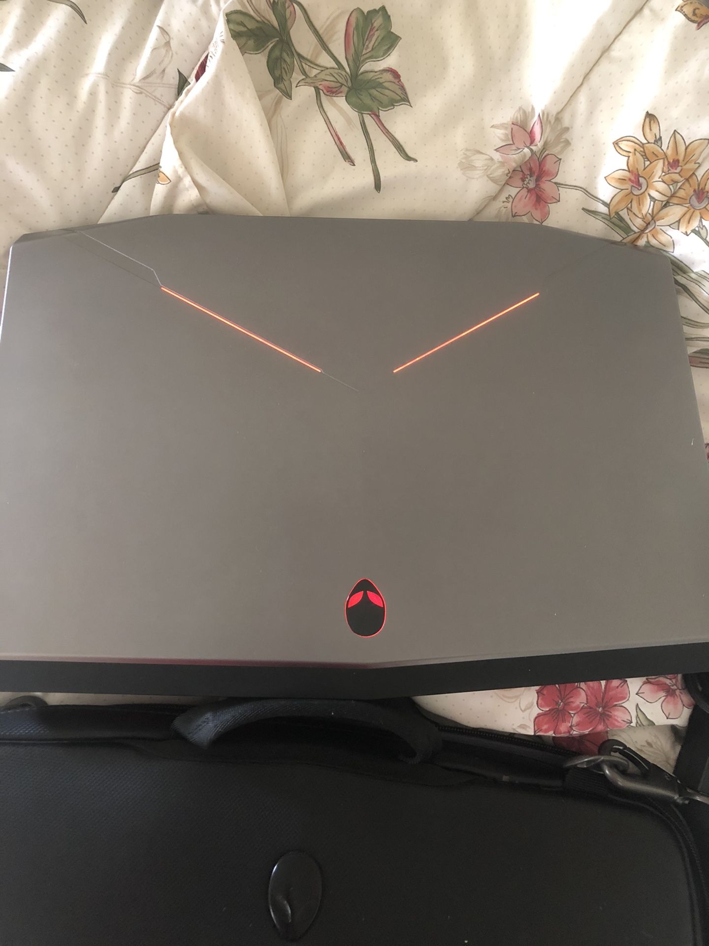 2013 Alienware 17 gaming laptop for Sale in Alhambra, CA - OfferUp