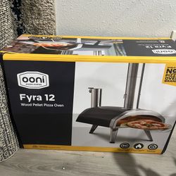 Fyra 12 Pizza Maker  
