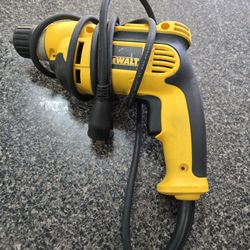 DeWalt 3/8" VSR Drill