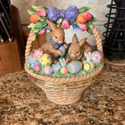 CWC PORCELAIN EASTER BASKET HAND PAINTED ~ LARGE TRINKET RARE