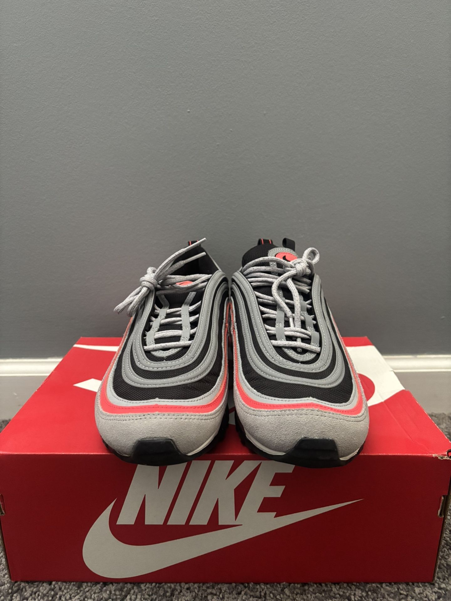 Air Max 97 Wolf Grey Radiant Red