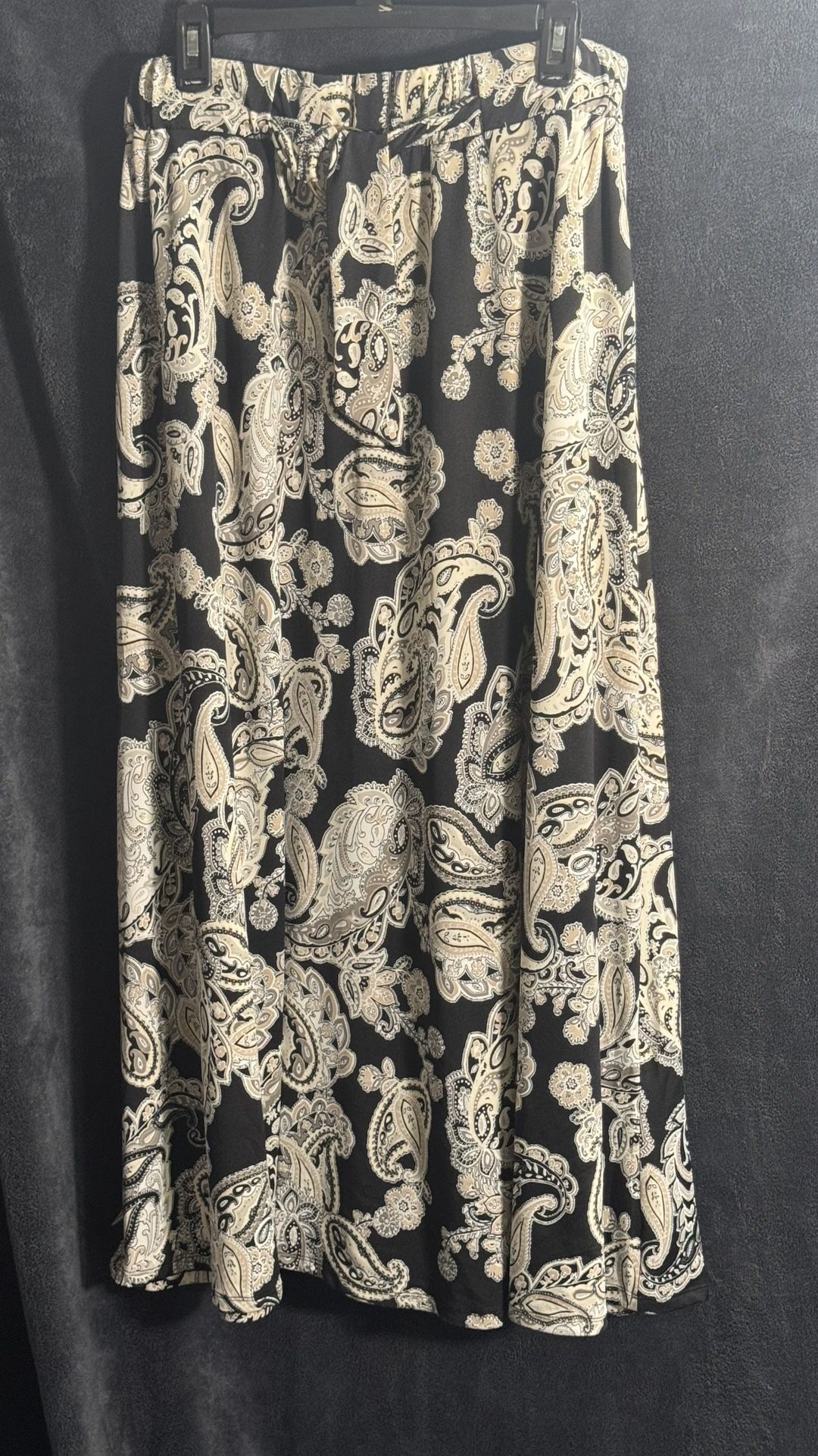 Size Medium Long Skirt With Buckle