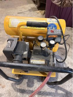 Air compressor