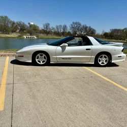1994 Pontiac trans am 25th anniversary