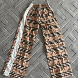 Burberry Pants 