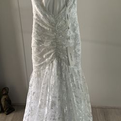 Wedding gown