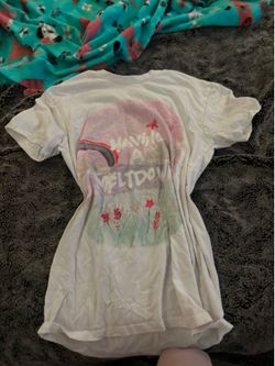 simple graphic T-shirt