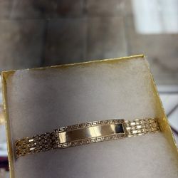 Brazalete De Placa Con Eslabón Petatillo En Oro 14k 