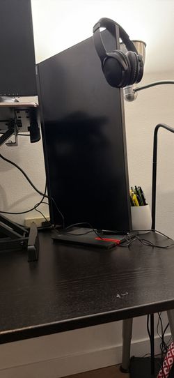 Lenovo Monitor 