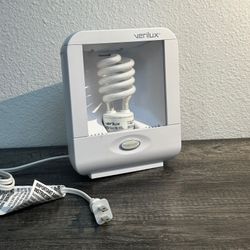 Verilux HappyLight VT10 Light Therapy Lamp 26-Watt