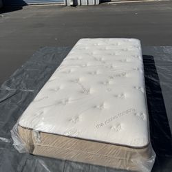 SAATVA ORGANIC COTTON TWIN MATTRESS 