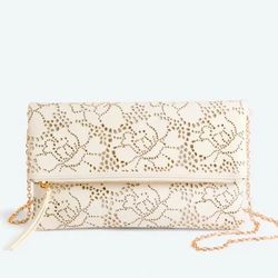 Urban Expressions Arabella Clutch -Gold