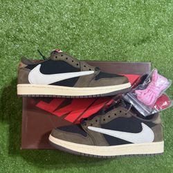Jordan 1 Retro Low OG SP Travis Scott Mocha☕️