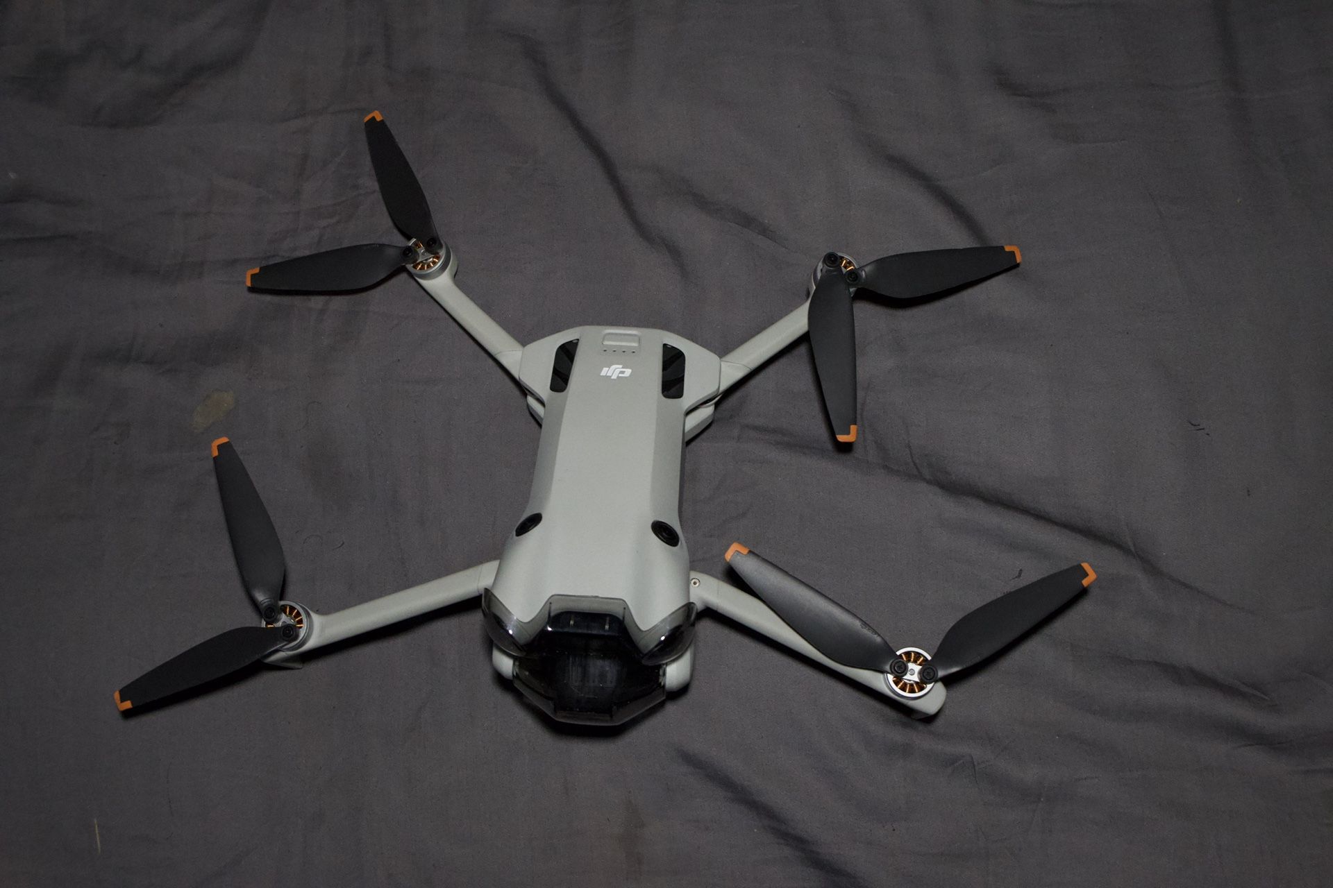 DJI mini 4 pro w/ DJI RC 2