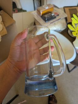 Glass mug