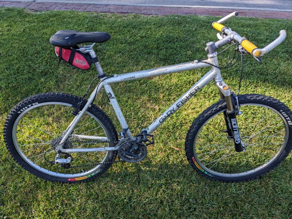 1996 Gary Fisher Montare Mountain Bike for Sale in Redondo Beach
