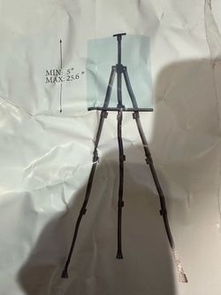 All new art easel tripped stand black (no bag)