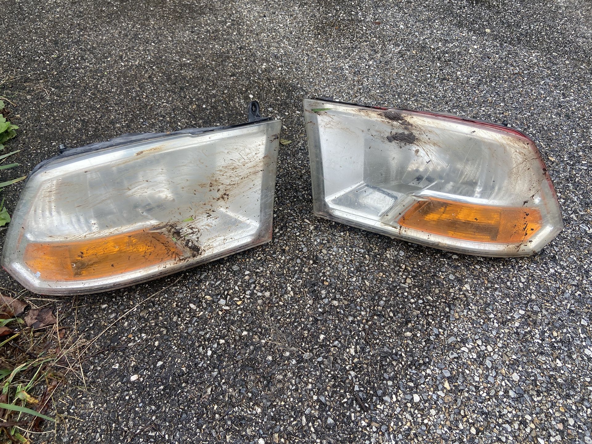 Ram 1500 Headlights