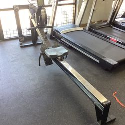 Concept 2 Rowing Machine Model D Excellent Condition With Warranty