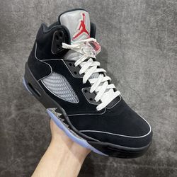 J5 “Black Metallic Reimagined”