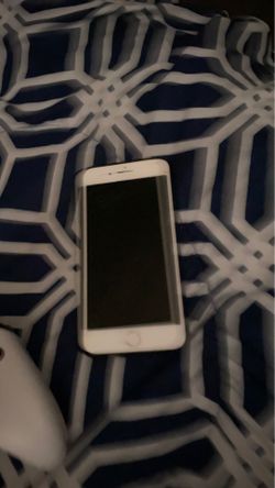 iPhone 8 Plus UNLOCKED