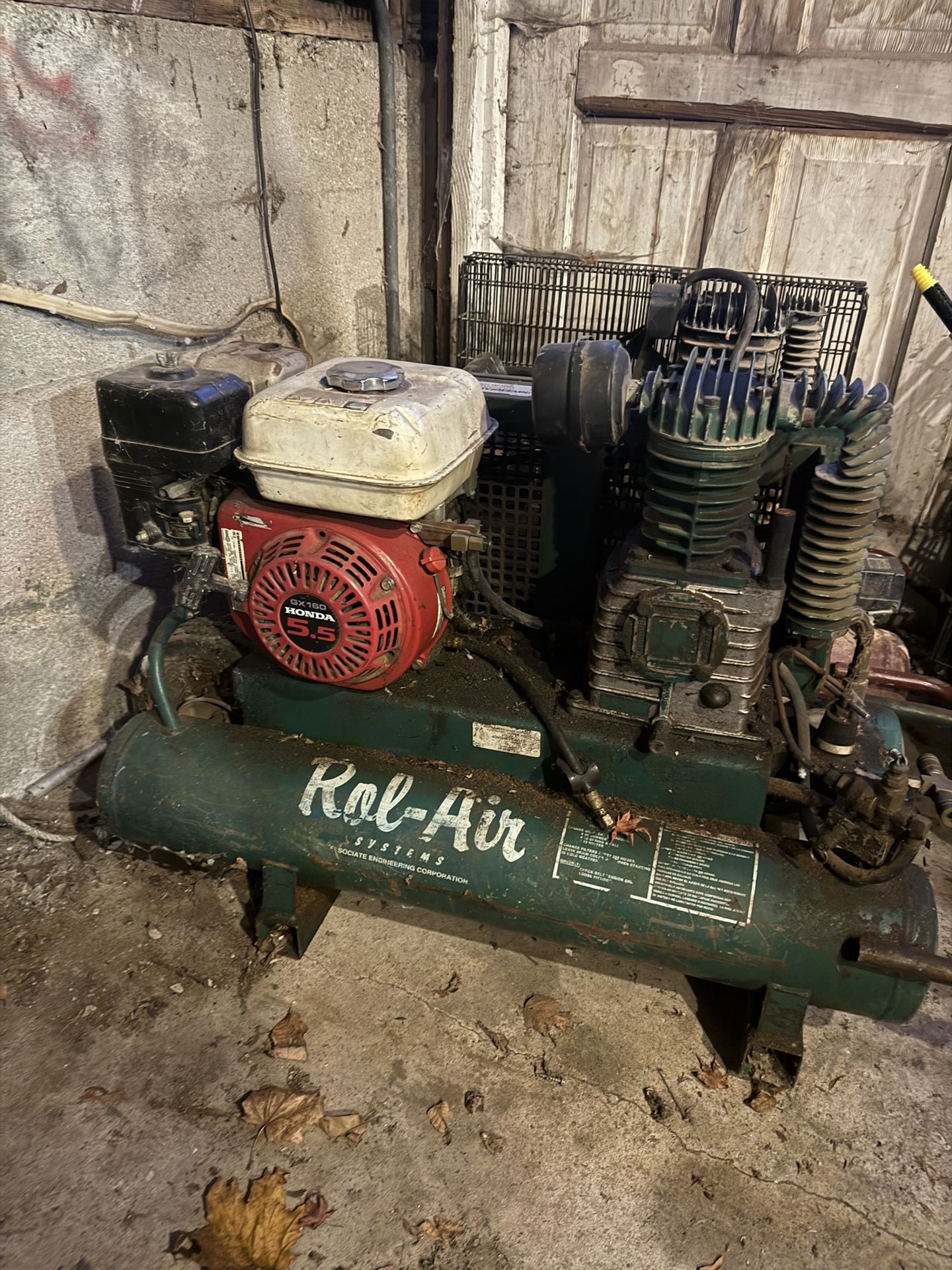 Roll Air Wheel Barrel Compressor