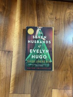 The Seven Husbands of Evelyn Hugo