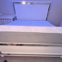 King Size Bed With Mattress 