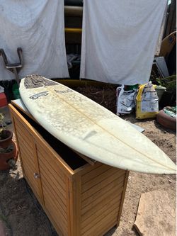 Mayhem 5’10 surfboard
