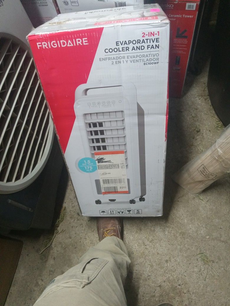 Frigidaire Evaporated Cooler