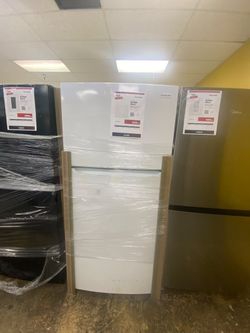 Frigidaire FFTR1835VW Refrigerator