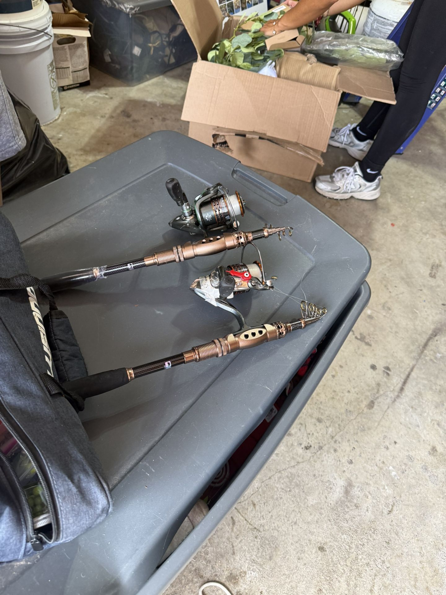 Retractable Fishing Rods And Gear