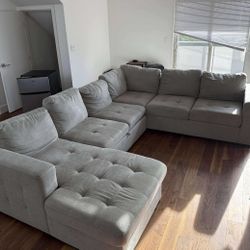 Sectional Couch 