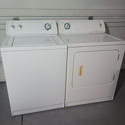 Whirlpool Matching Set Washer And Gas Dryer Excellent Working Condition 