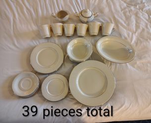 Pickard Lace - Colony House Dinnerware