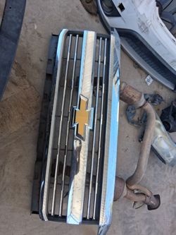 2015 chevy front grille