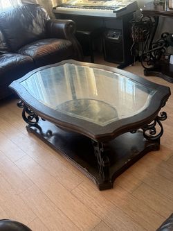 Free coffee table