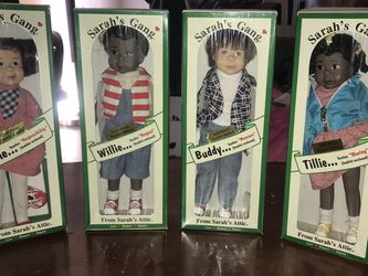 Sarah’s Gang Play Dolls