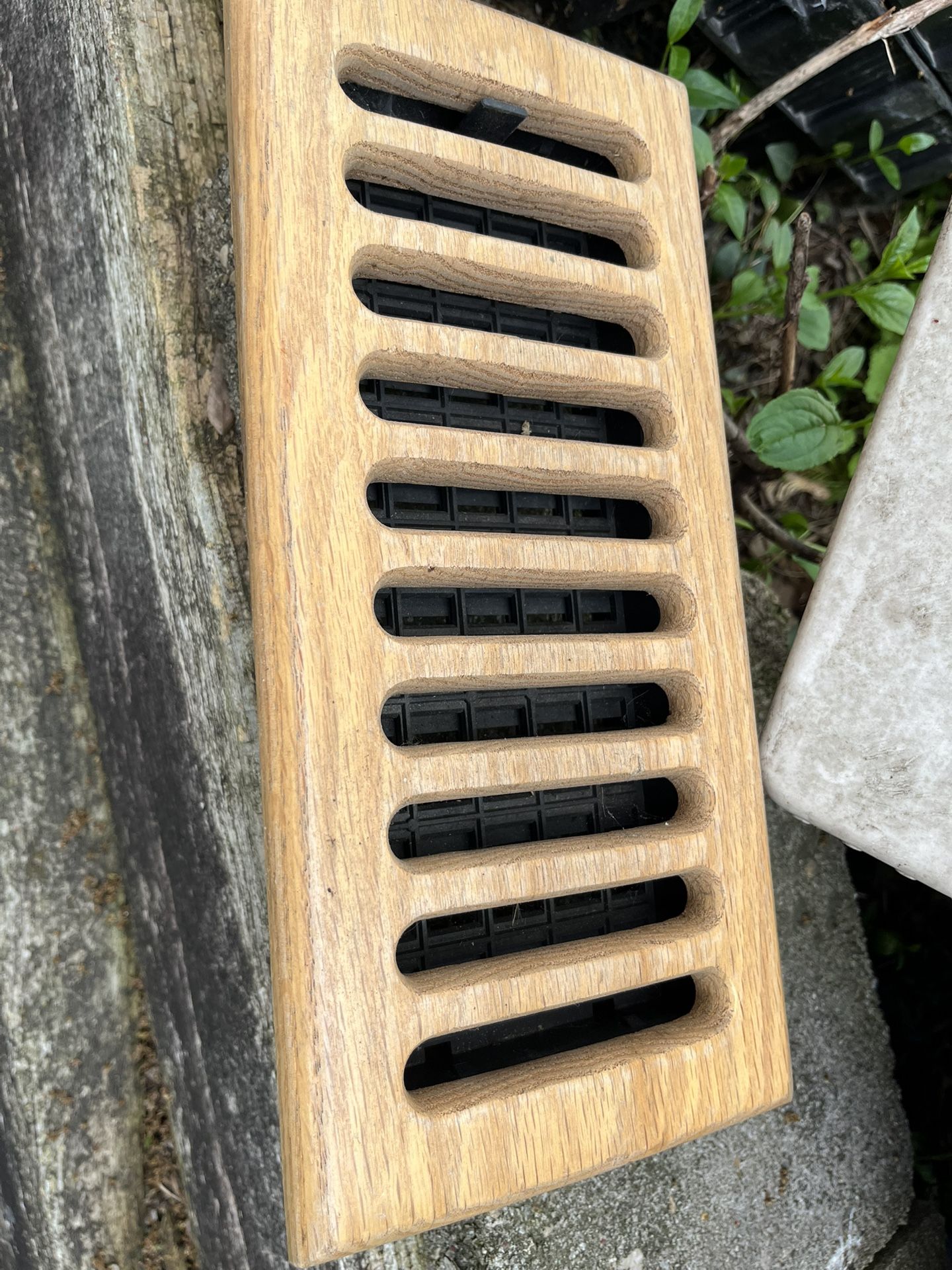 Wood Vent 4 X 10